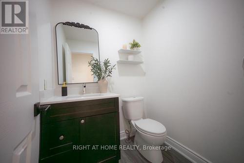 2088 Perran Drive, Mississauga, ON - Indoor Photo Showing Bathroom