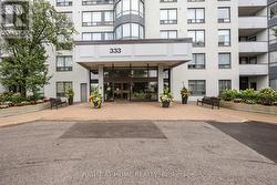 412 - 333 CLARK AVENUE W Vaughan, ON L4J 7K4