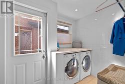 Main Flr Laundry / Mud Room  Pet Washing Station - 