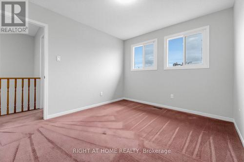 208 Kingsbridge Garden Circle, Mississauga, ON - Indoor Photo Showing Other Room