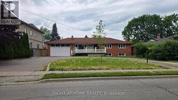 20 MAY AVENUE Richmond Hill, ON L4C 3S6