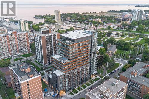 506 - 21 PARK STREET E  Mississauga, ON L5G 0C2