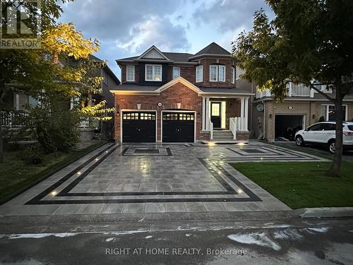 64 WILLIAMSON FAMILY HOLLOW  Newmarket, ON L3X 3K2