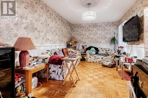 4278 Sawmill Valley Drive, Mississauga, ON - Indoor Photo Showing Other Room