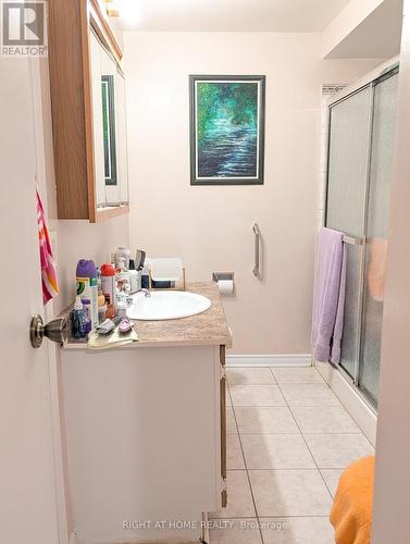 4278 Sawmill Valley Drive, Mississauga, ON - Indoor Photo Showing Bathroom