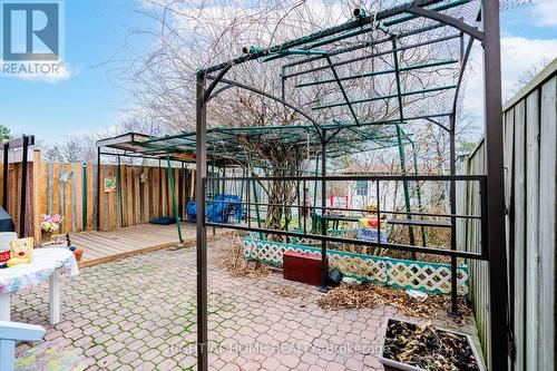 4278 Sawmill Valley Drive, Mississauga, ON - Outdoor