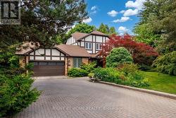 437 THE KINGSWAY Toronto, ON M9A 3W1