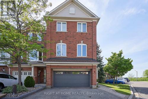 24 - 271 RICHVALE DRIVE S  Brampton, ON L6Z 4W7