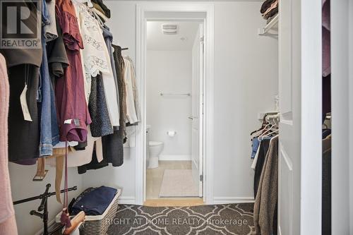 6 - 348 Wheat Boom Drive, Oakville, ON - Indoor With Storage