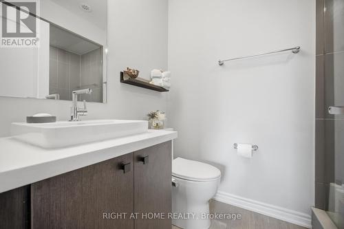 6 - 348 Wheat Boom Drive, Oakville, ON - Indoor Photo Showing Bathroom