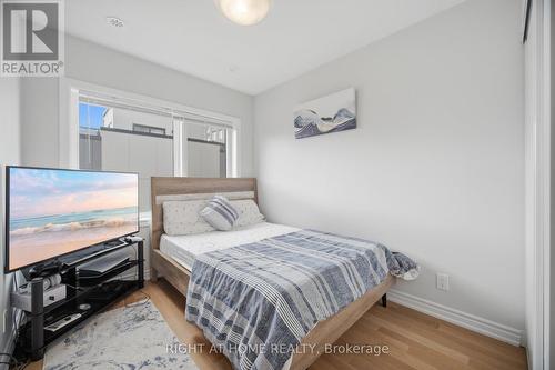 6 - 348 Wheat Boom Drive, Oakville, ON - Indoor Photo Showing Bedroom