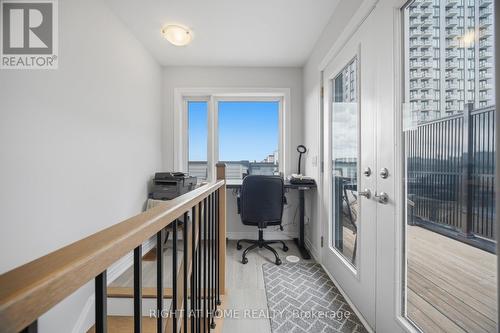 6 - 348 Wheat Boom Drive, Oakville, ON - Indoor Photo Showing Other Room