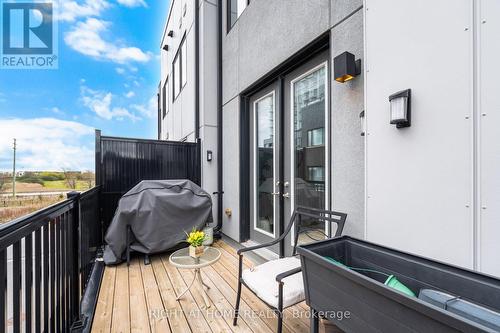6 - 348 Wheat Boom Drive, Oakville, ON - Outdoor With Exterior