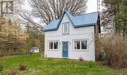 9291 MORNING GLORY ROAD Georgina, ON L0E 1N0