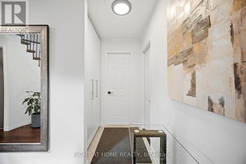 7013 Hickling Crescent, Mississauga, ON - Indoor Photo Showing Other Room