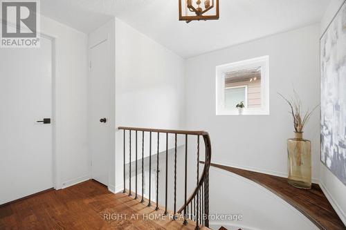 7013 Hickling Crescent, Mississauga, ON - Indoor Photo Showing Other Room