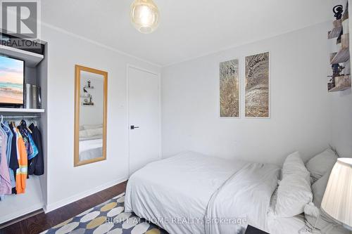 7013 Hickling Crescent, Mississauga, ON - Indoor Photo Showing Bedroom