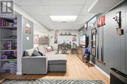 7013 Hickling Crescent, Mississauga, ON - Indoor