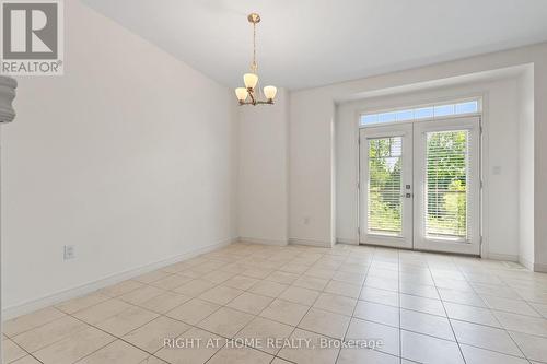 5 Andruss Lane, Hamilton, ON - Indoor Photo Showing Other Room