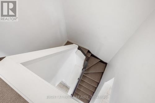 5 Andruss Lane, Hamilton, ON - Indoor Photo Showing Other Room