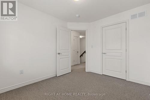 5 Andruss Lane, Hamilton, ON - Indoor Photo Showing Other Room
