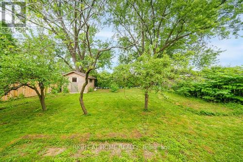 662 Montego Crescent, Burlington, ON - Outdoor