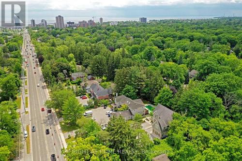 1440 Hurontario Street, Mississauga, ON 