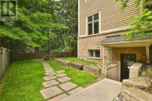 1440 Hurontario Street, Mississauga, ON 