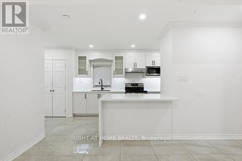 200 Gary Drive, Toronto, ON - Indoor Photo Showing Kitchen
