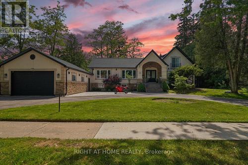 2090 Stonehouse Crescent, Mississauga, ON - Outdoor With Facade