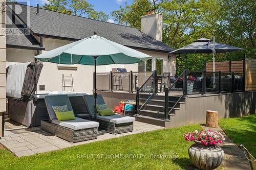 2090 Stonehouse Crescent, Mississauga, ON - Outdoor With Deck Patio Veranda