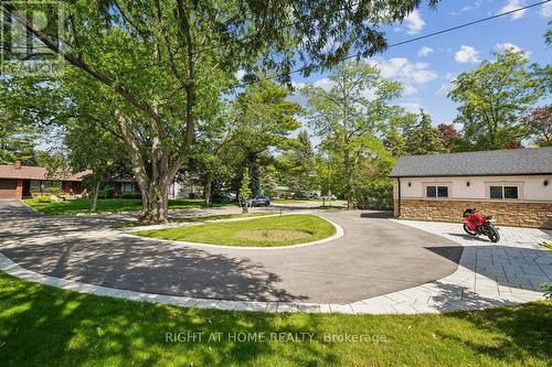 2090 Stonehouse Crescent, Mississauga, ON - Outdoor