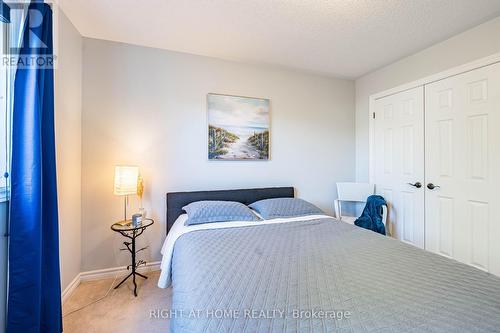 1352 Wadebridge Crescent, Oshawa, ON - Indoor Photo Showing Bedroom