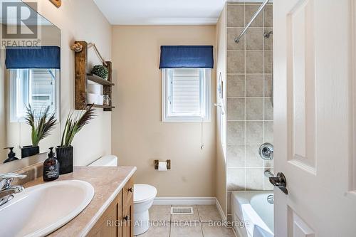 1352 Wadebridge Crescent, Oshawa, ON - Indoor Photo Showing Bathroom
