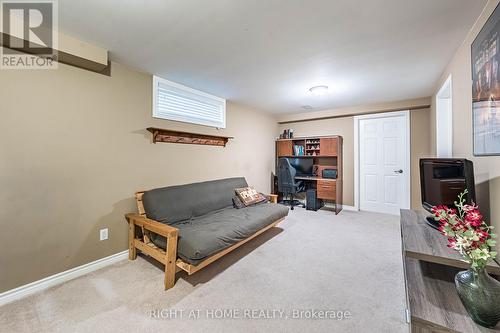 1352 Wadebridge Crescent, Oshawa, ON - Indoor
