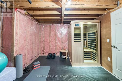 1352 Wadebridge Crescent, Oshawa, ON - Indoor