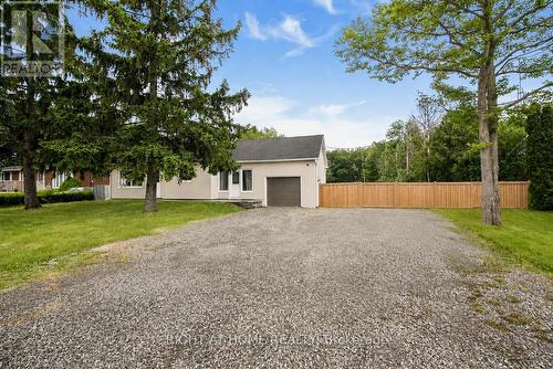 100 Green Mountain Road E, Hamilton, ON - Outdoor