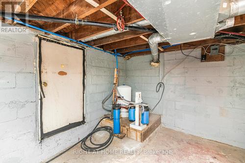 100 Green Mountain Road E, Hamilton, ON - Indoor
