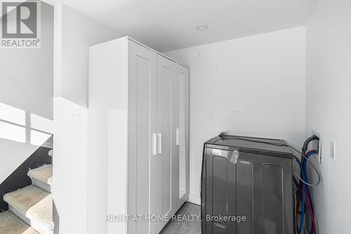 100 Green Mountain Road E, Hamilton, ON - 