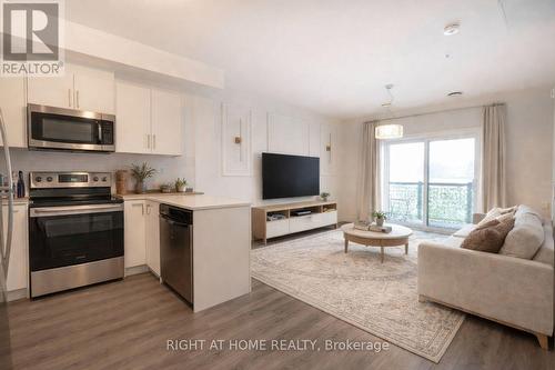 302 - 1000 Lackner Place E, Kitchener, ON - Indoor
