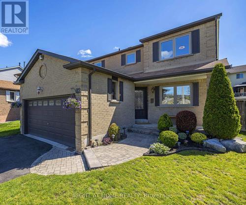 82 REED DRIVE  Ajax, ON L1S 6T6