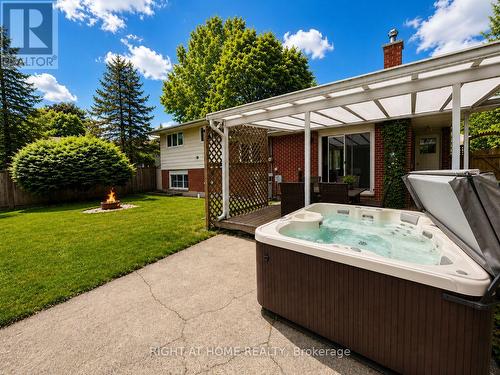 4440 Cosburn Crescent, Burlington, ON - Outdoor With Deck Patio Veranda