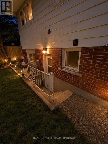 4440 Cosburn Crescent, Burlington, ON - Outdoor With Exterior