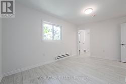 3rd floor Prime Bedroom w/2nd closet - 
