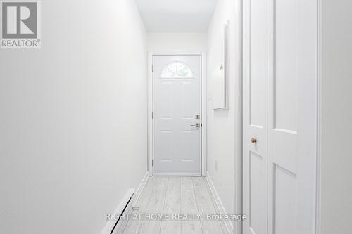 Entrance on Maine Level w/closet - 3 - 23 Meadow Lane, Barrie, ON - Indoor Photo Showing Other Room