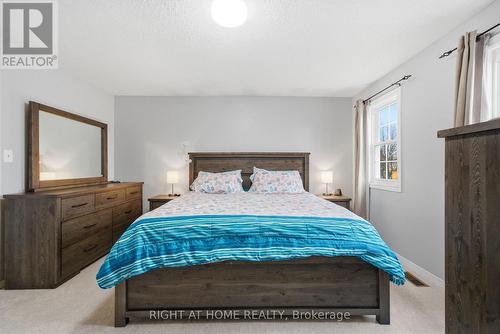 37 Beechnut Crescent, Clarington, ON - Indoor Photo Showing Bedroom