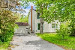 144 WEDGEWOOD DRIVE Toronto, ON M2M 2H7