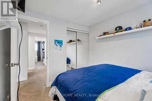 56 Hemingway Crescent, Barrie, ON - Indoor Photo Showing Bedroom