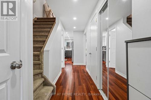 56 Hemingway Crescent, Barrie, ON - Indoor Photo Showing Other Room