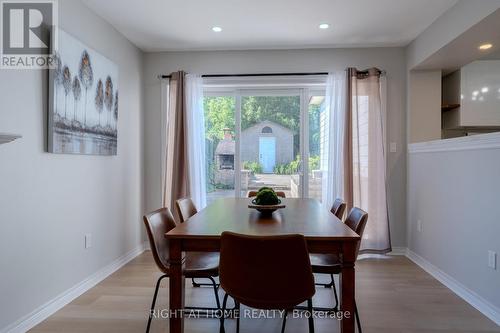 80 Chilton Drive, Hamilton, ON - Indoor Photo Showing Dining Room